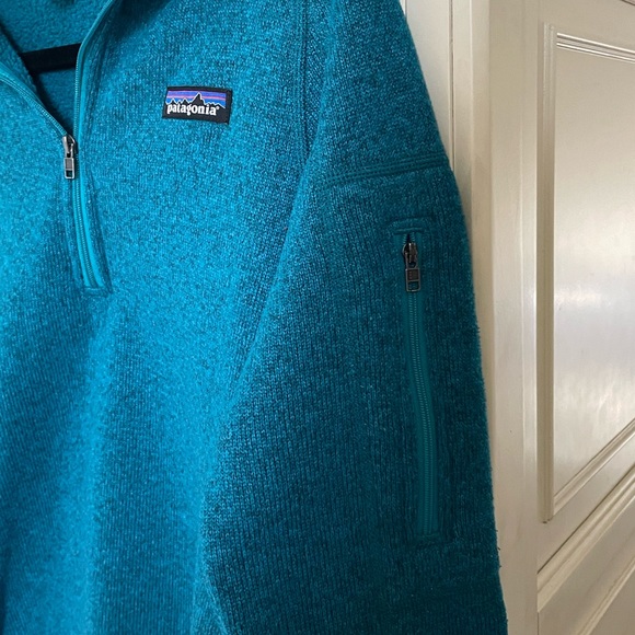 Lightweight Patagonia Jacket - Picture 2 of 3